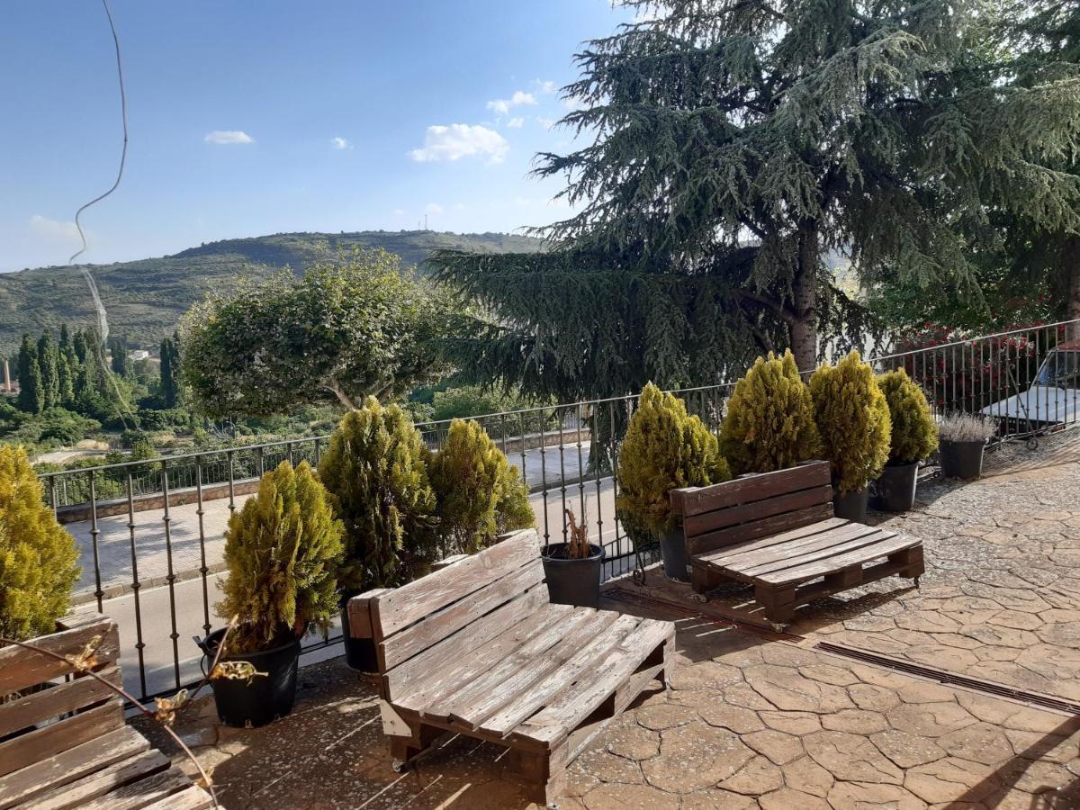 Hotel Mayno Pastrana Εξωτερικό φωτογραφία
