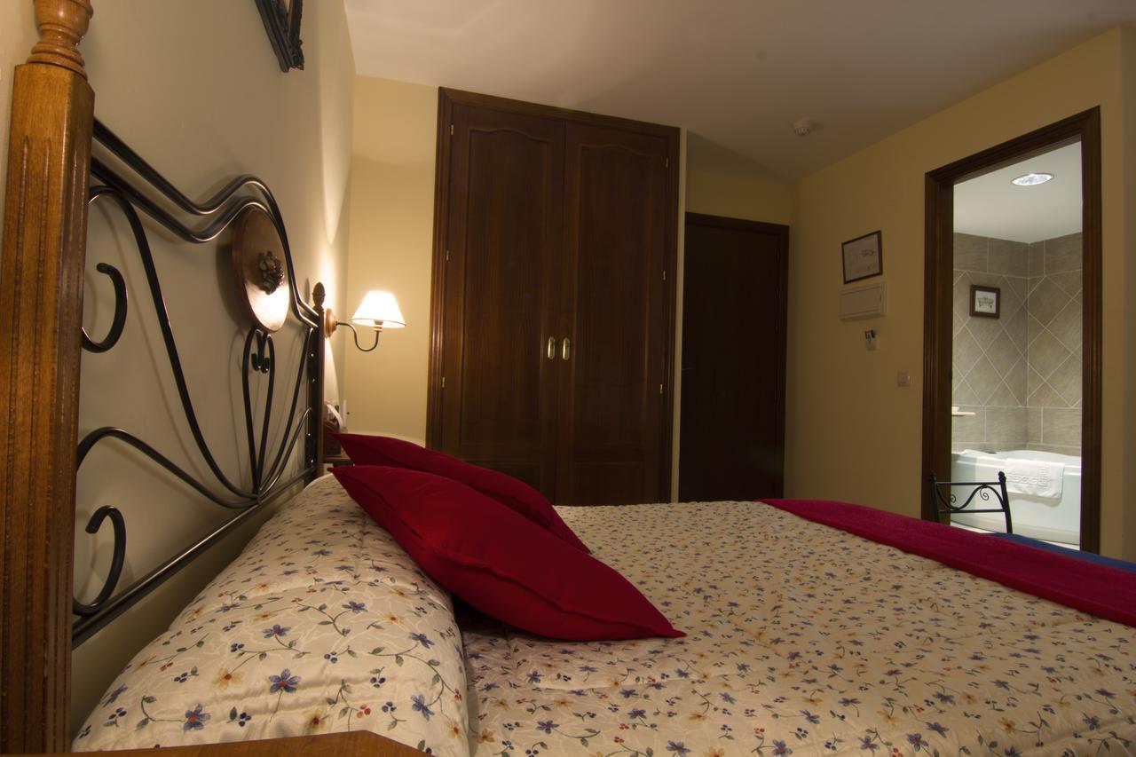 Hotel Mayno Pastrana Εξωτερικό φωτογραφία