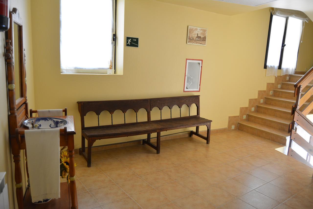 Hotel Mayno Pastrana Εξωτερικό φωτογραφία