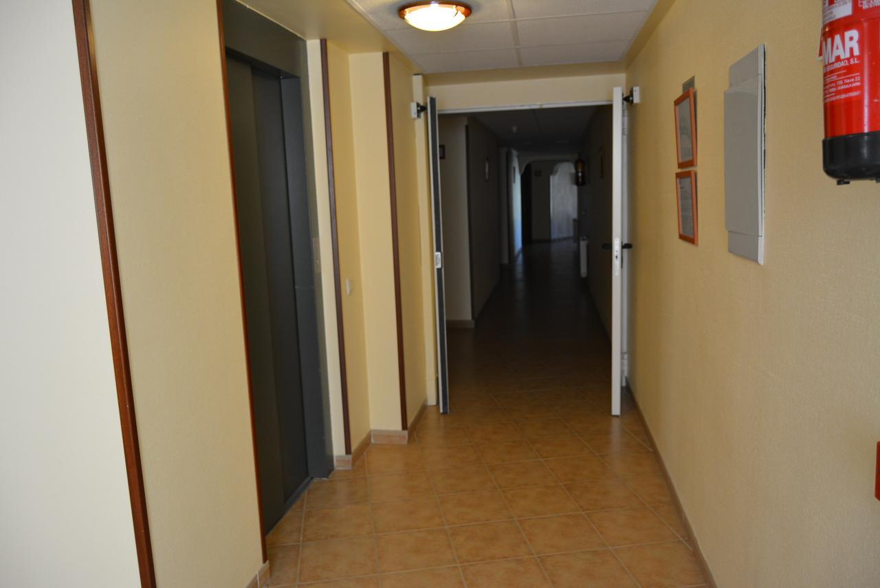 Hotel Mayno Pastrana Εξωτερικό φωτογραφία